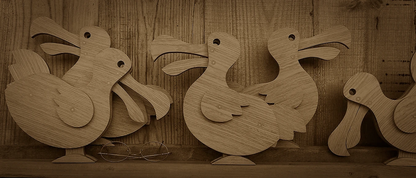 MrDODO articulated wooden object